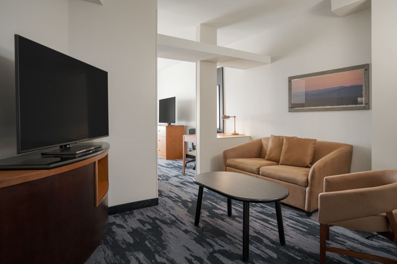 Guest Room Suite